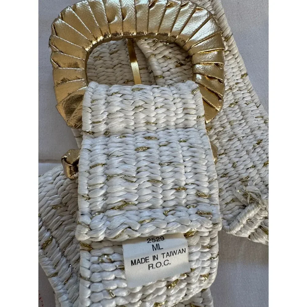 Vintage ‘80s White & Gold Stretchy Adjustable Belt